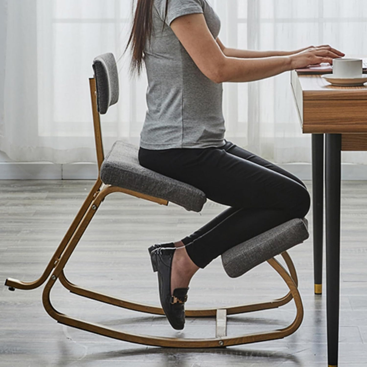 Gray Ergonomic Kneeling Chair with Back Support J74103