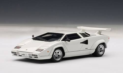 White 1/43 Diecast Model Car F568